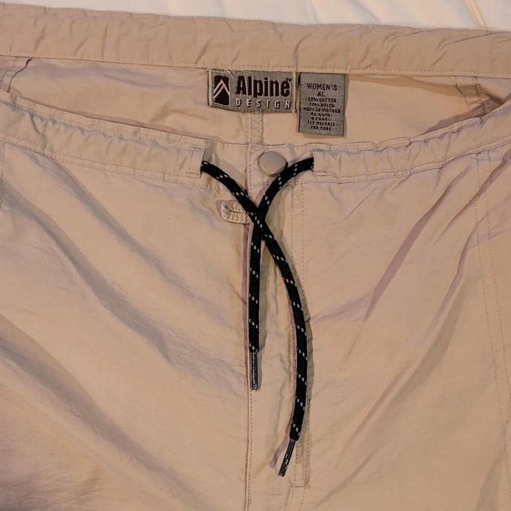 Alpine Design Tan Cargo Shorts - Picture 3 of 3
